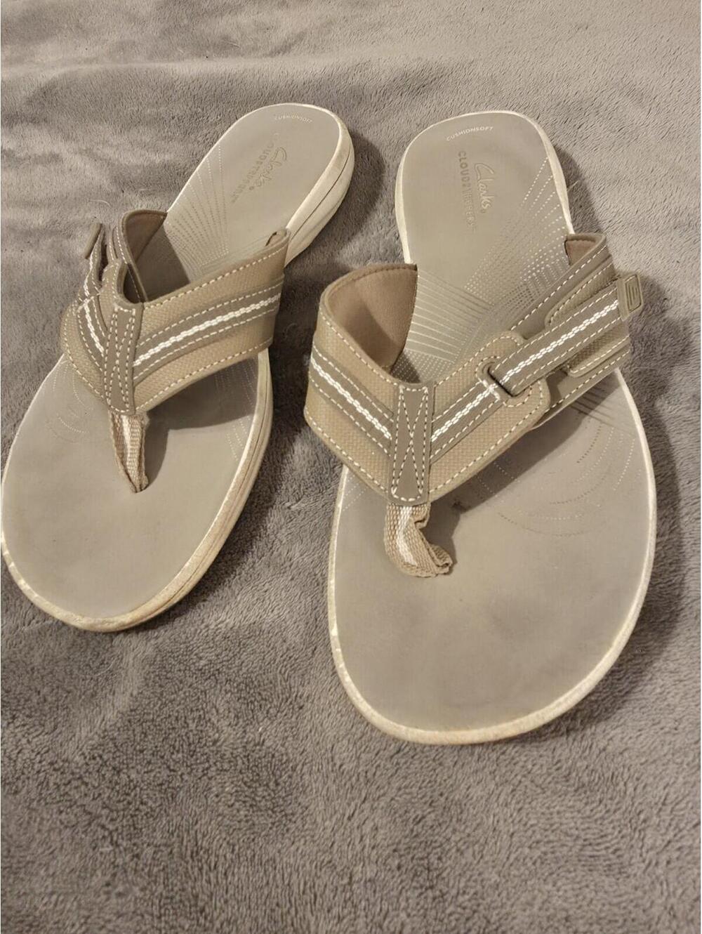 Clarks Women's Brinkley Jazz Sand 26133484 Size 6